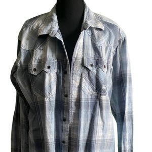 2 men’s large shirts.